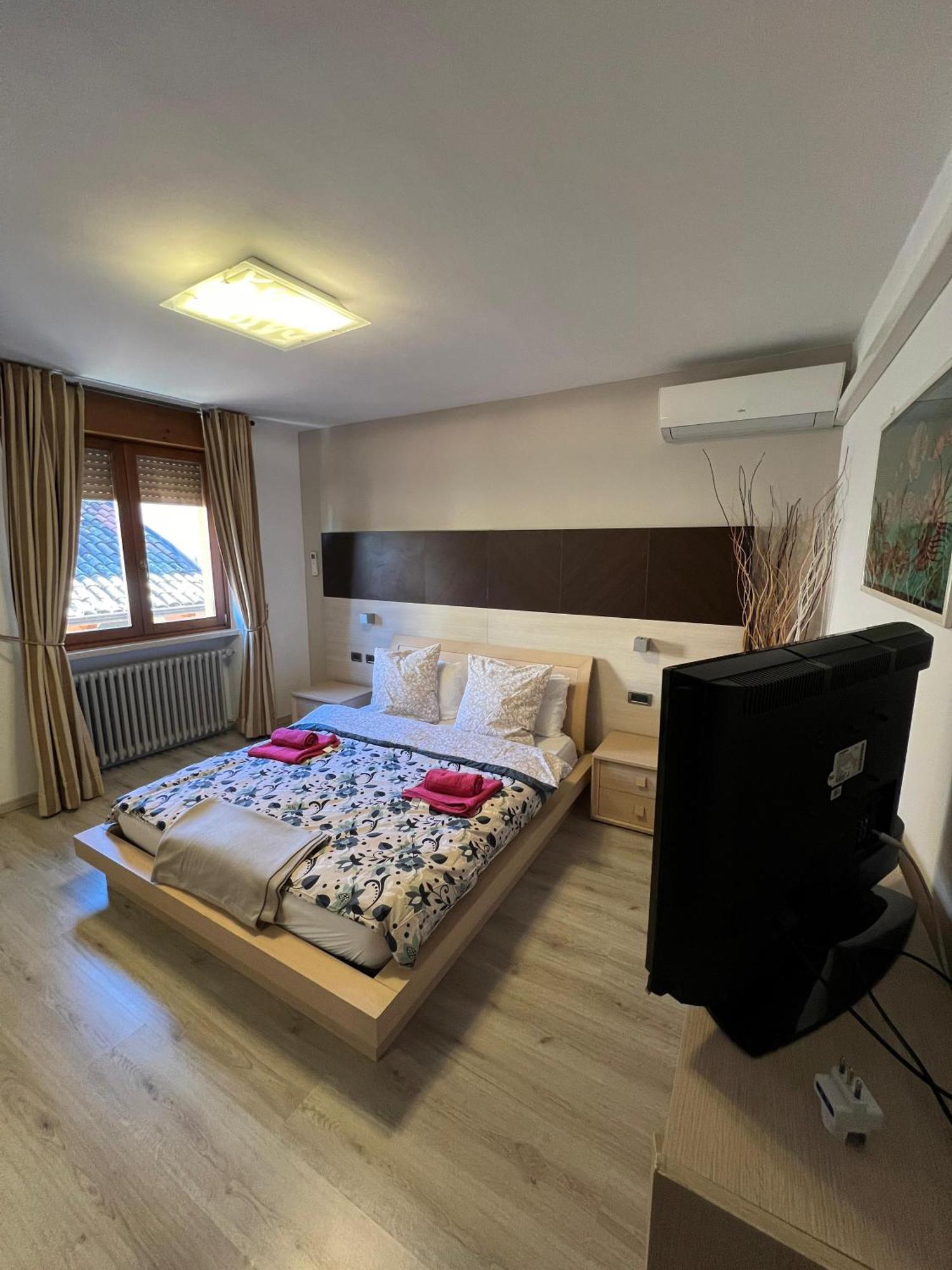 B&B Al Vittoriale Da Maja Gardone Riviera Extérieur photo