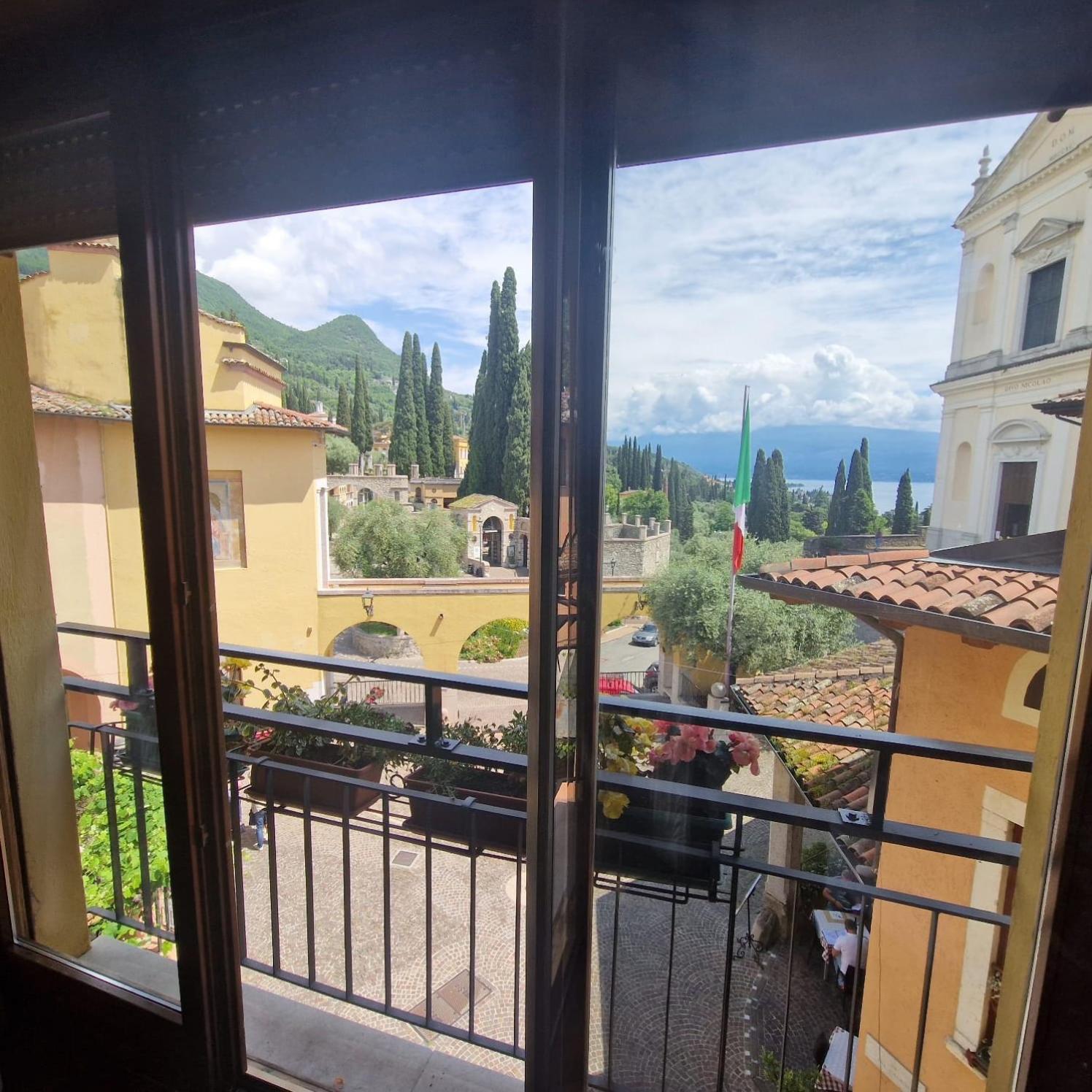 B&B Al Vittoriale Da Maja Gardone Riviera Extérieur photo