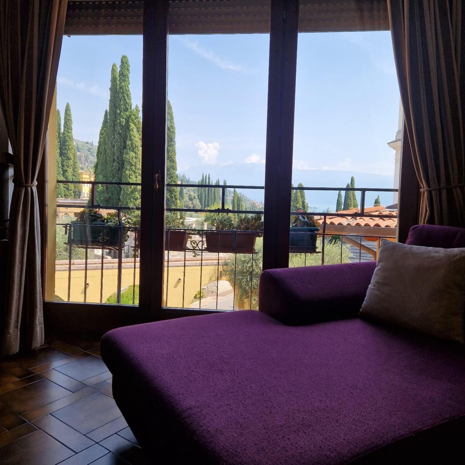 B&B Al Vittoriale Da Maja Gardone Riviera Extérieur photo