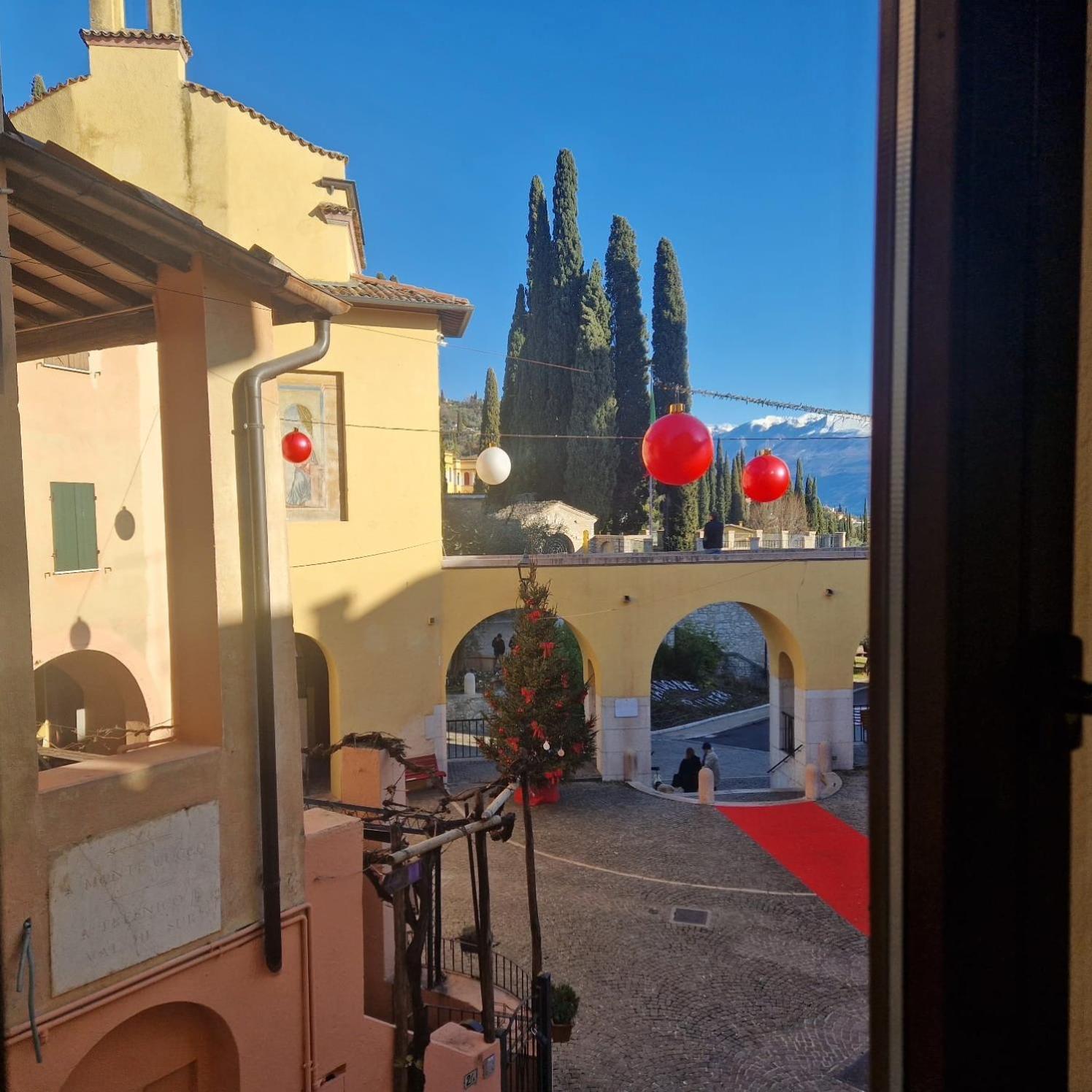 B&B Al Vittoriale Da Maja Gardone Riviera Extérieur photo