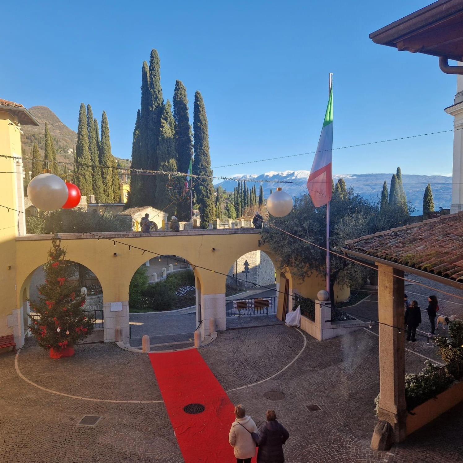 B&B Al Vittoriale Da Maja Gardone Riviera Extérieur photo