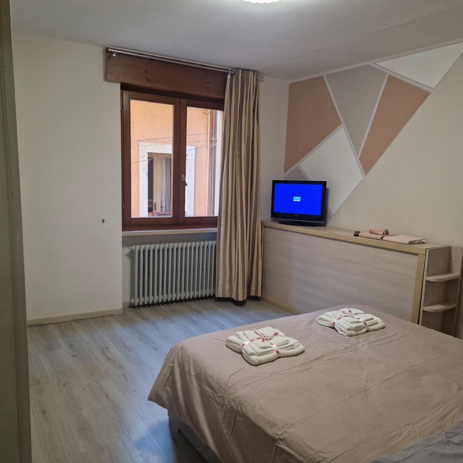 B&B Al Vittoriale Da Maja Gardone Riviera Extérieur photo