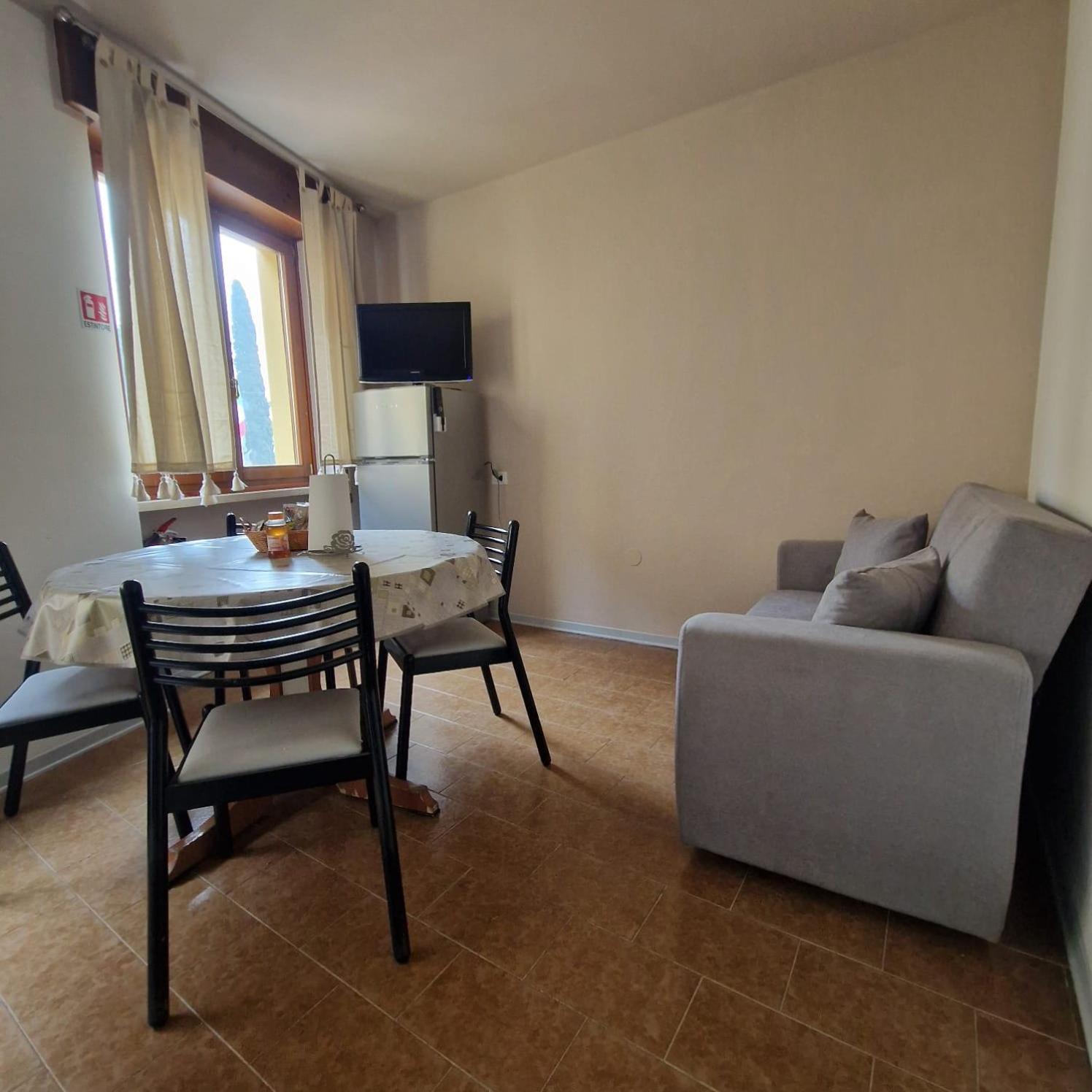 B&B Al Vittoriale Da Maja Gardone Riviera Extérieur photo