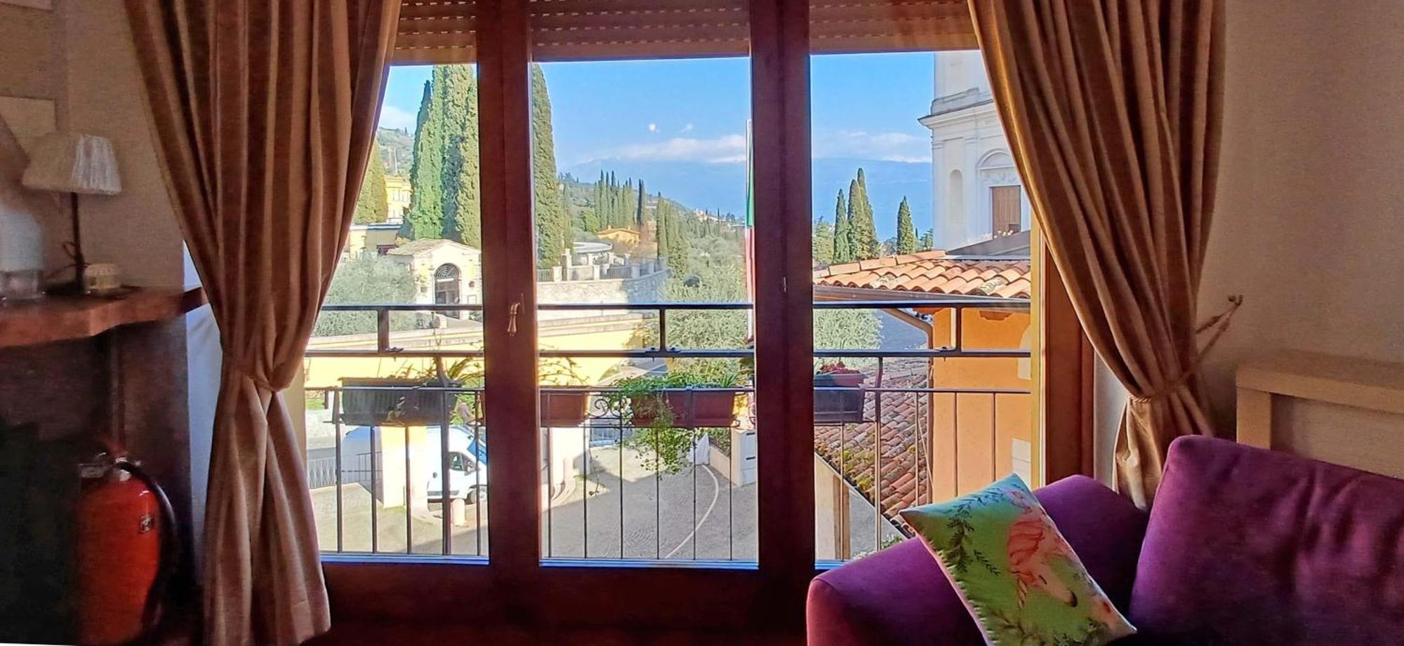 B&B Al Vittoriale Da Maja Gardone Riviera Extérieur photo