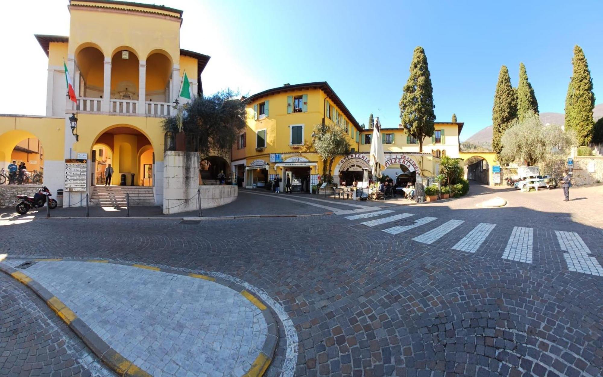 B&B Al Vittoriale Da Maja Gardone Riviera Extérieur photo